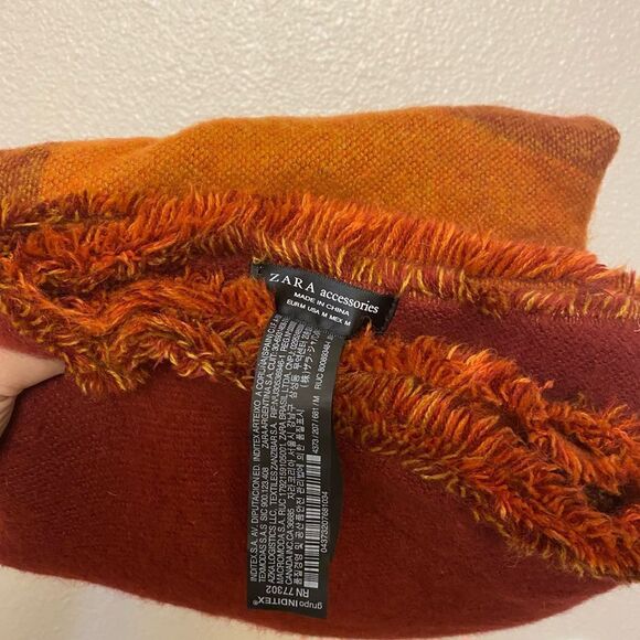 ZARA ACCESSORIES color blocked fall Orange Gold copper Oversized Scarf 31x78” - Picture 11 of 12